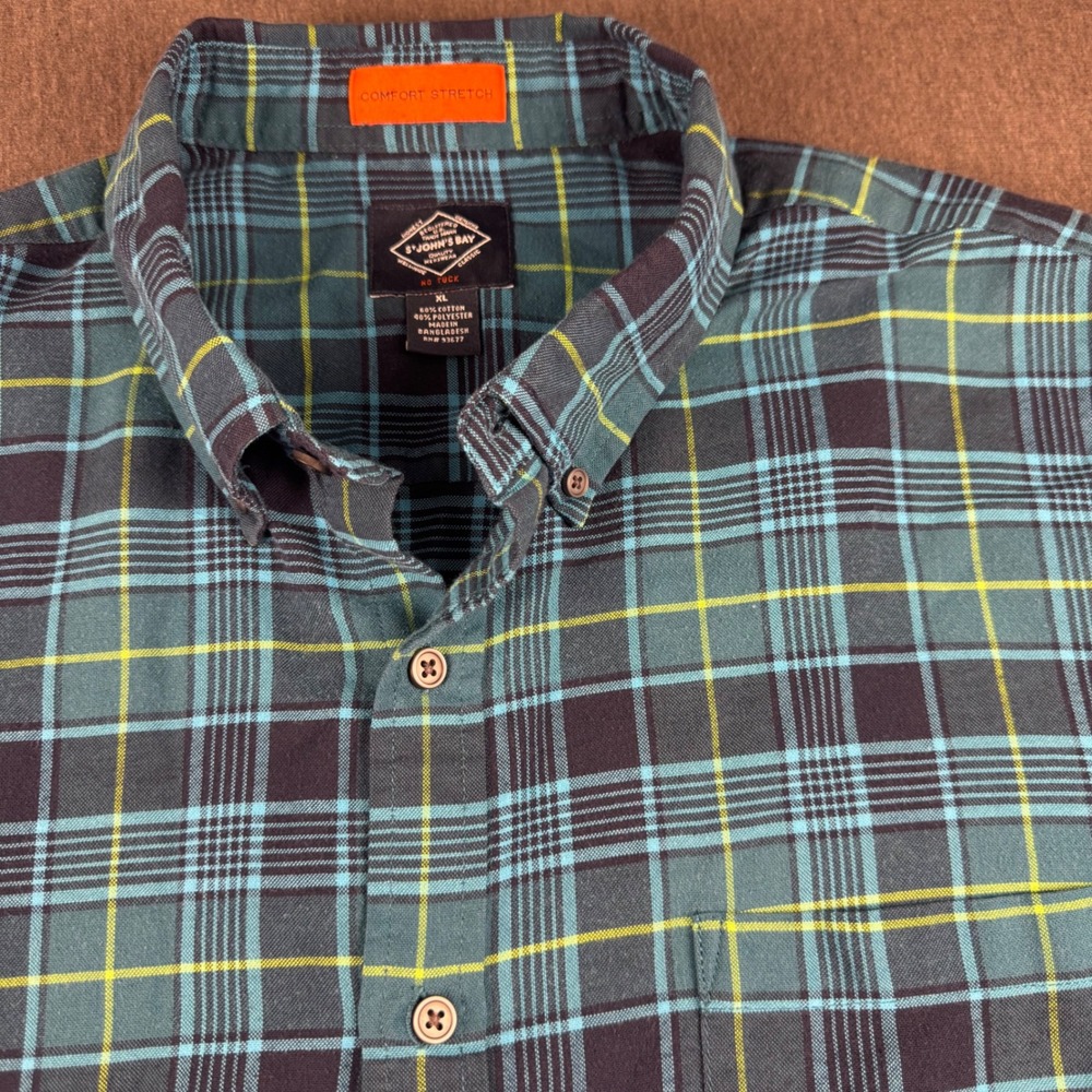 St Johns Bay Mens XL No Tuck Comfort Stretch Plaid Short Sleeve Shirt Teal Navy